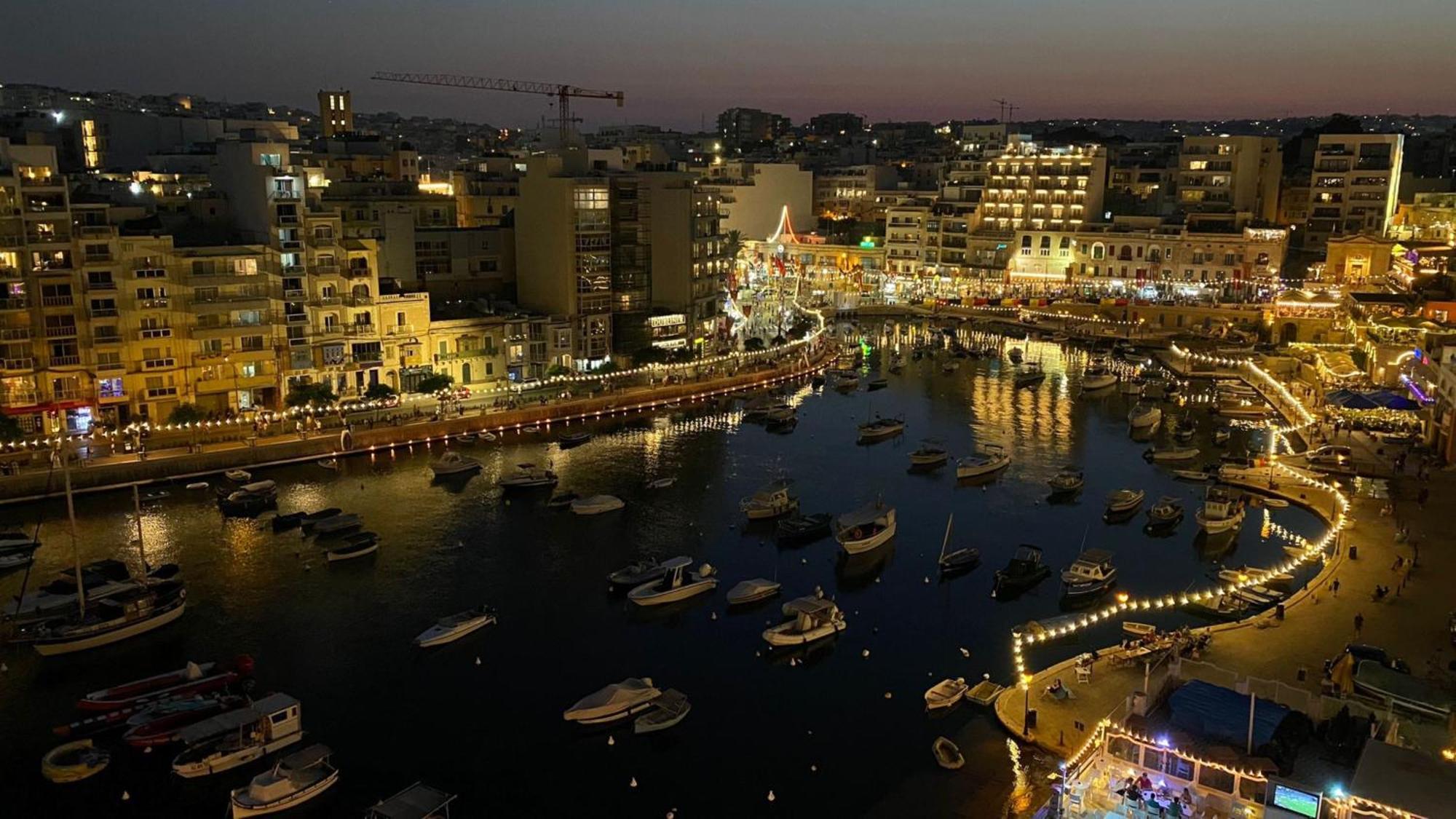 Ferienwohnung 86 Spinola Bay San Ġiljan Exterior foto