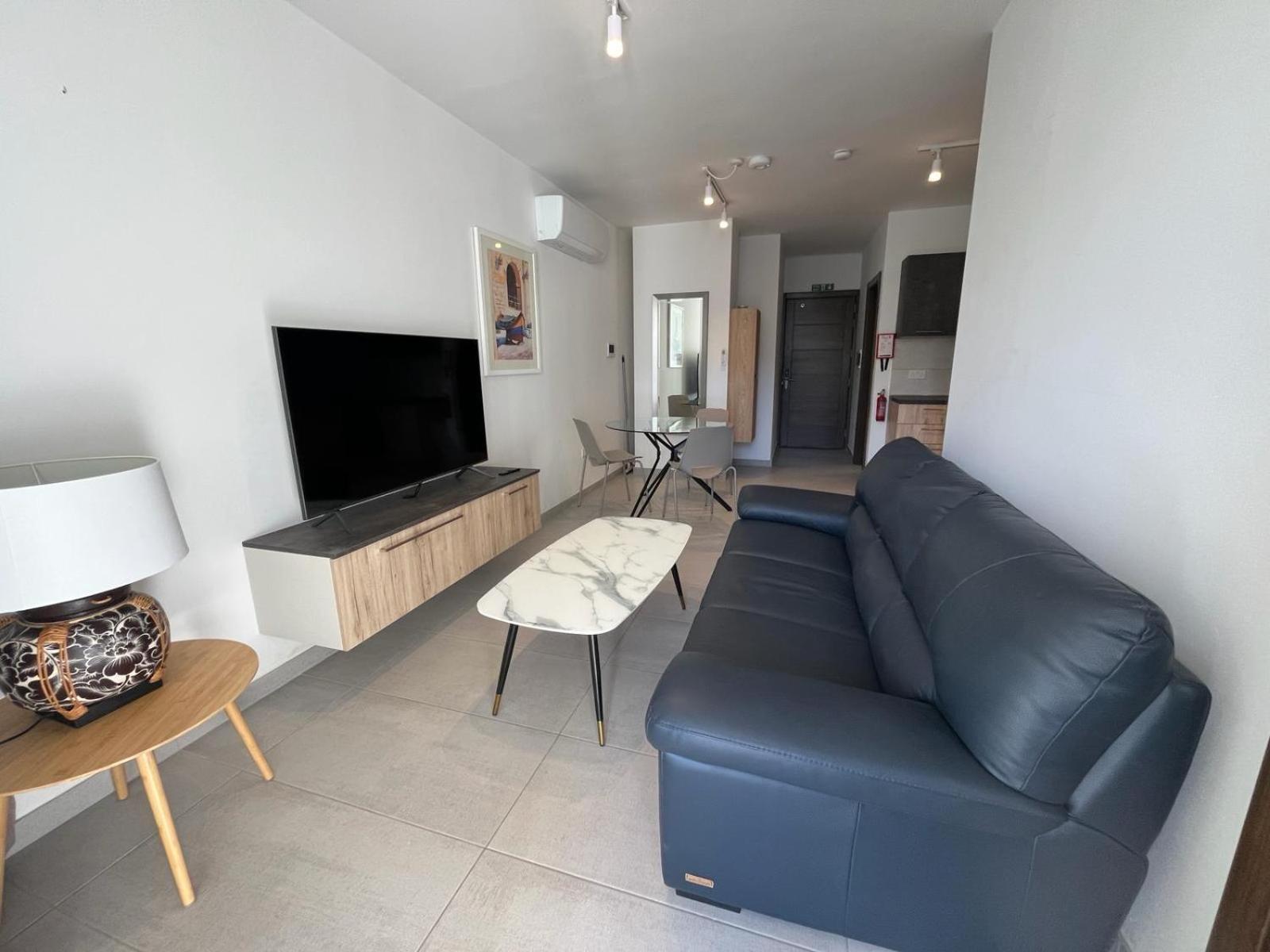 Ferienwohnung 86 Spinola Bay San Ġiljan Zimmer foto